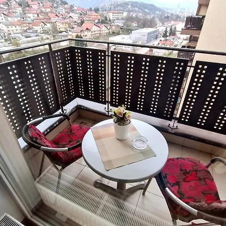 Lovely 1-bedroom Unit With Free Parking Apartment